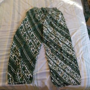 Loose Bali pants